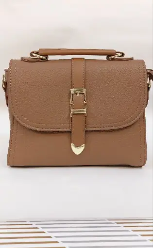 Mocha Buckle-Up